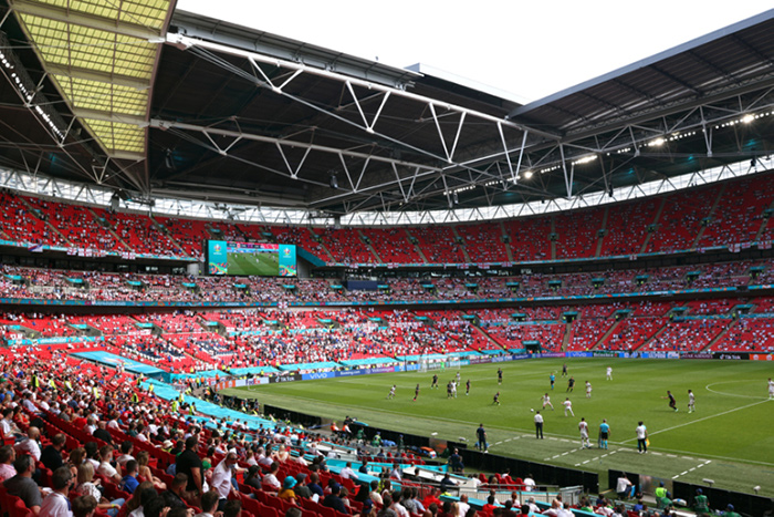 Wembley Euro 2020 crowd