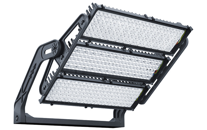 The Altis luminaire with 3 panels
