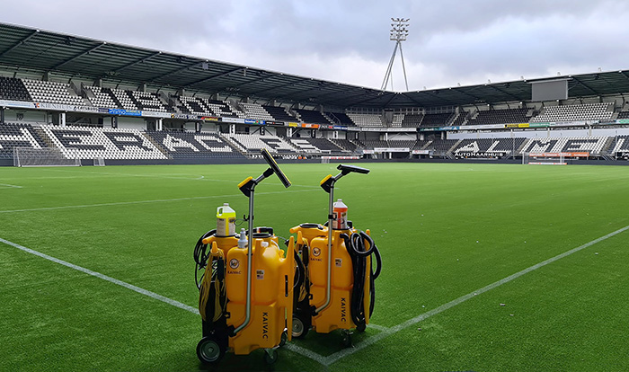 KaiVac 2750 has proved highly effective at the Erve Asito stadium in The Netherlands, the home of Heracles Almelo.