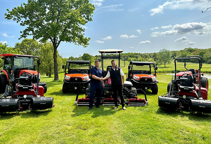 Essex’s Crondon Park Golf Club with its new fleet of George Browns Limited machines