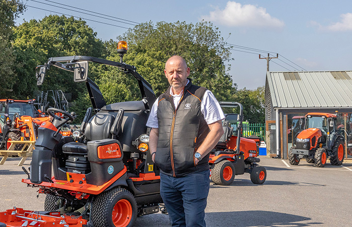 John Davis is named agricultural and groundcare dealer manager for the south.